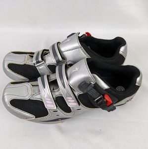 PRE -OWNED BODY GEOMETRY SPECIALIST BG CYCLING WOMEN'S SHOE SIZE 42